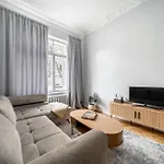 Apartman Newly Refurbished Luxurious 2 Bedroom By Reside Baltic *