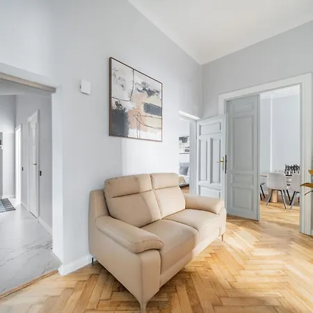 Newly Refurbished Luxurious 2 Bedroom By Reside Baltic * 빌뉴스