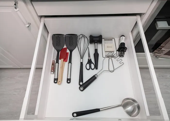 Newly Refurbished Luxurious 2 Bedroom By Reside Baltic Apartman *